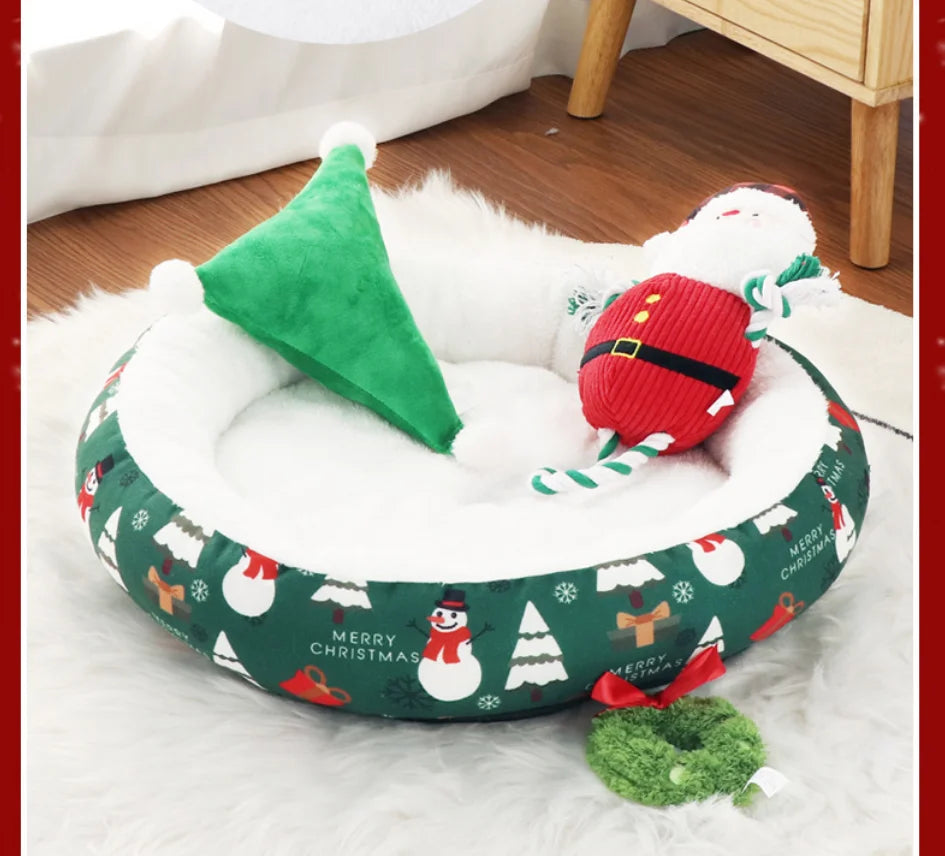 the HOLLY SNUGGLE NEST - Christmas Dog Bed for Small & Medium Dogs, Round Plush Cushion, Cozy Sleeping Mat, Washable Cat/Dog Nest, Pet Supplies