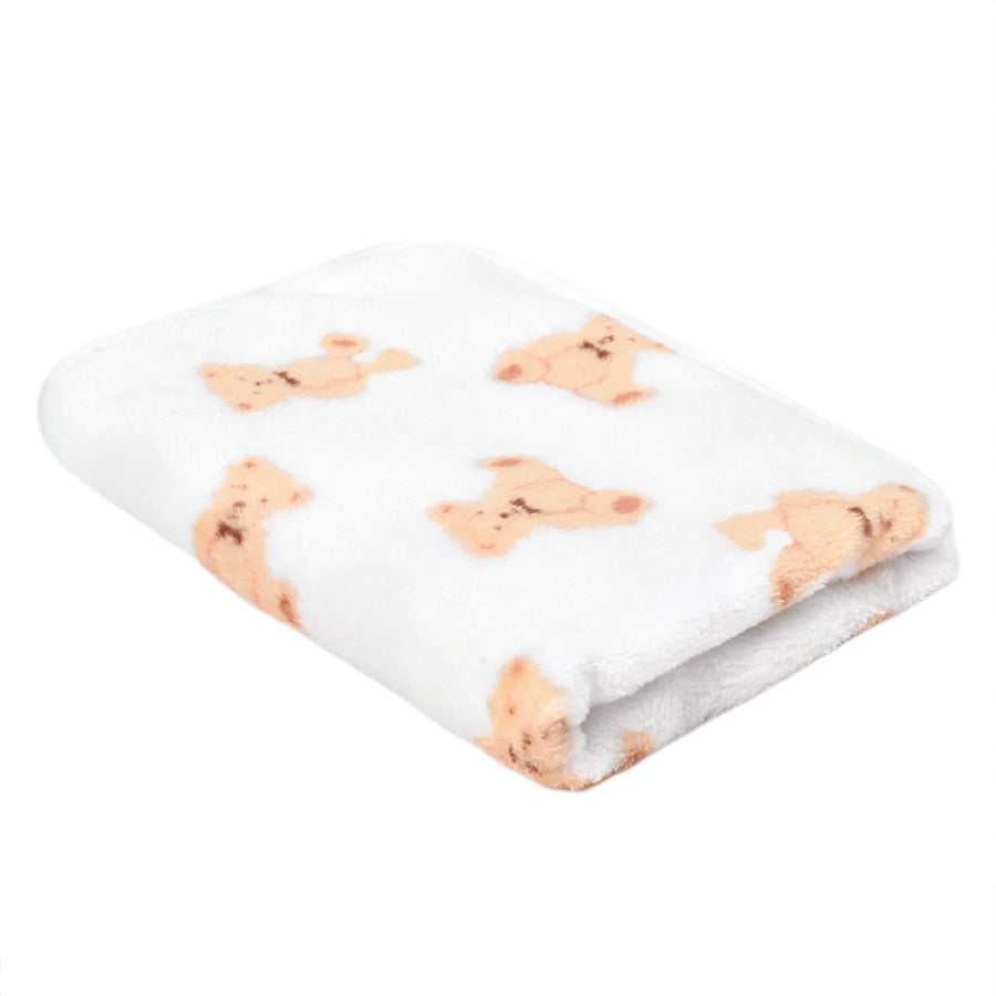 Soft Fluffy Pet Blanket High Quality Flannel Dog Sleeping Blanket Paw Print Pattern Cartoon Pet Warm Comfortable Blanket Cat Mat