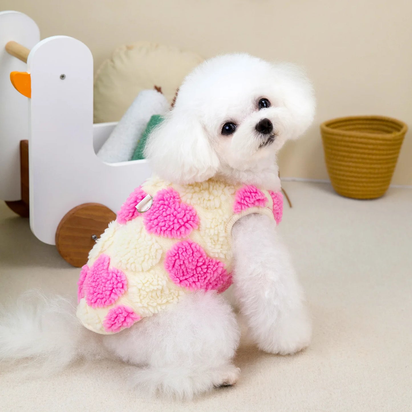 Thicken Sleeveless Dog Clothes Winter Jacket Warm Pink Red Fleece Heart Pet Clothes For Small Dog Vest Jacket Outfits Puppy Coat
