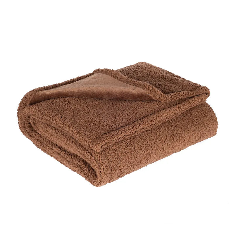 Double-sided Pet Waterproof Blanket ,Soft Thickened Flannel Velveteen Sherpa Blankets for Cats and Dogs Breathable and Anti-grip