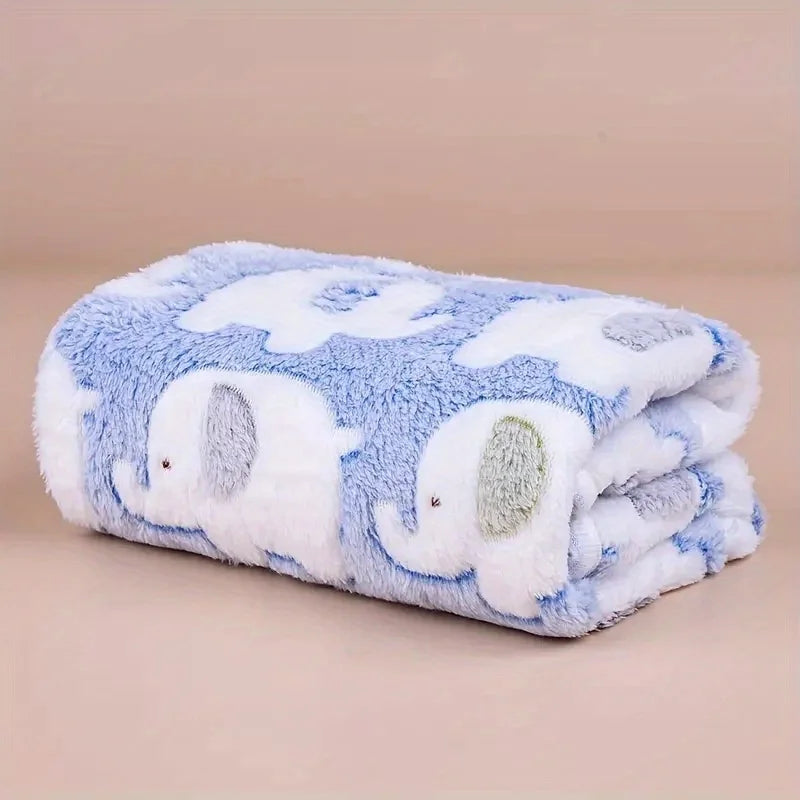 Soft and Cozy Cartoon Elephant Pet Blanket for Dogs and Cats Flannel Throw for Puppies and Kittens Universal Size Christmas Gift