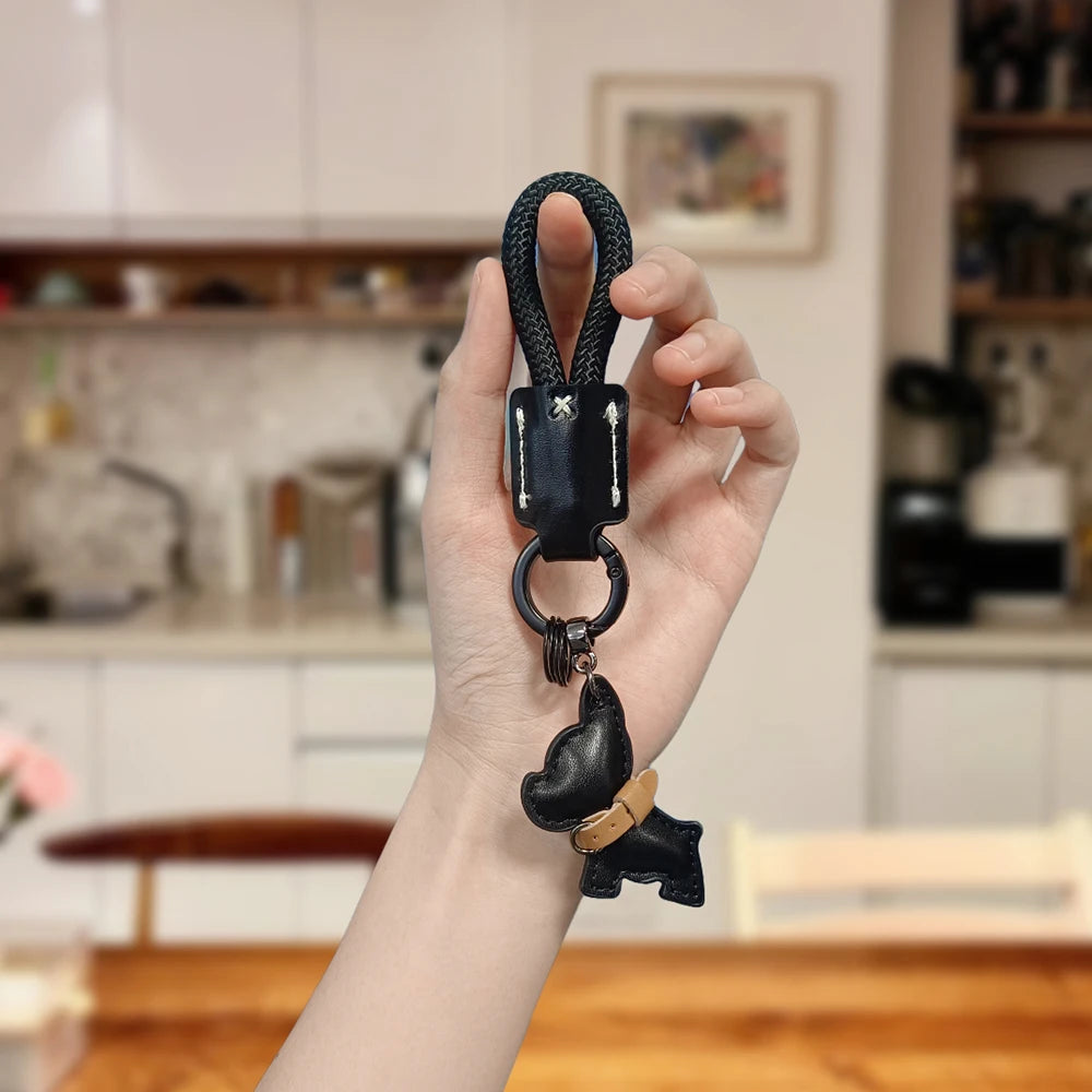 Handmade leather lanyard keychain creative method fighting dog puppies custom text logo bag pendant high-end car keyring gift