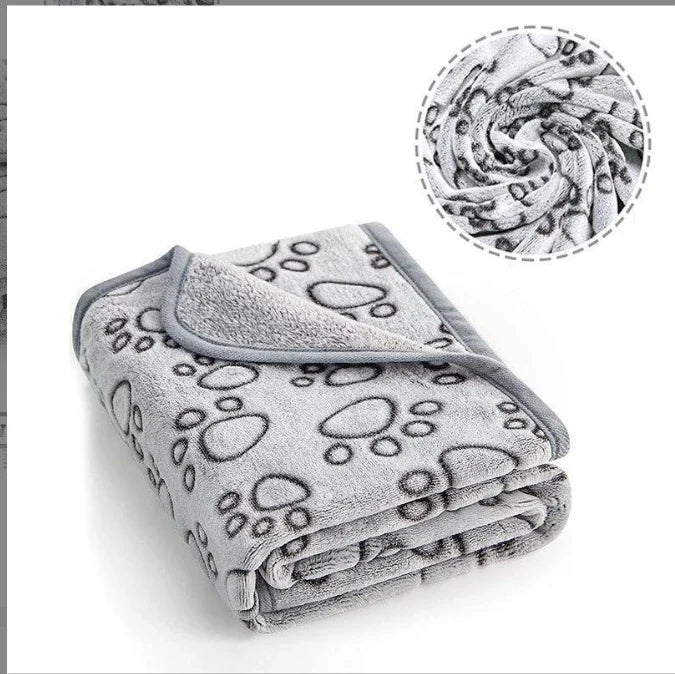 Soft Fluffy High Quality Pet Blanket Cute Paw Print Dog Blanket Pet Mat Warm and Comfortable Blanket for Cat Dogs