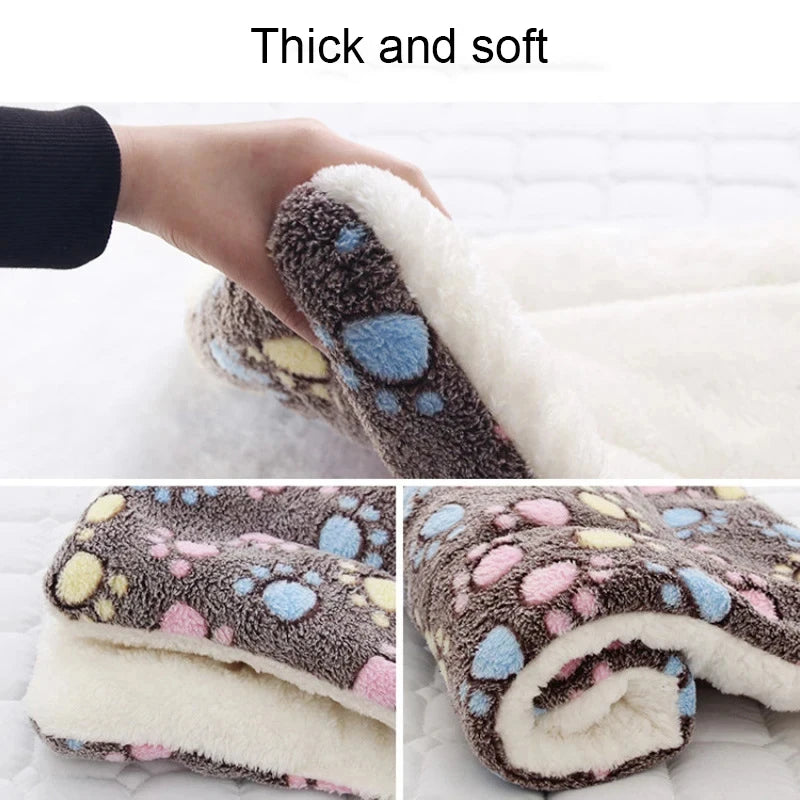 Pet Sleeping Mat Dog Bed Cat Bed Soft Hair Thickened Blanket Pad Fleece Home Washable Warm Bear Pattern Blanket Pet Supplies