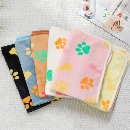 Soft Sleep Mat for Pet Blanket Puppy Kitten Blanket Bed Mat Guinea Pig Plush Mat Bed Small Animal Mat for Rabbit Hamster