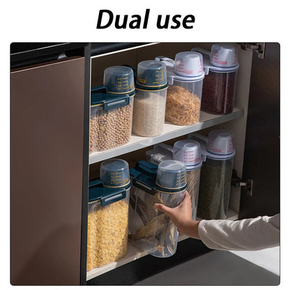1.5L/2L Dog Cat Food Pail Plastic Storage Tank with Measuring Cup Container Moisture-proof Sealed Jar Pet Supplies Accessories
