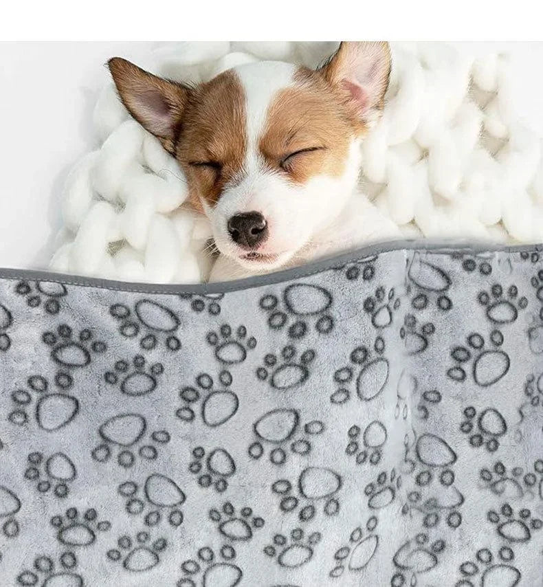Soft Fluffy High Quality Pet Blanket Cute Paw Print Dog Blanket Pet Mat Warm and Comfortable Blanket for Cat Dogs