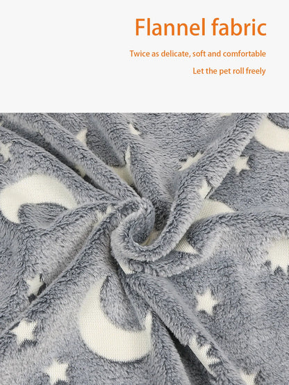 Dog Blanket Luminous,Star Moon Pattern Soft Plush Pet Comfortable Blanket Throw Blanket Glow in The Dark For small medium Pet