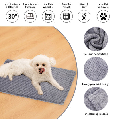Soft Pet Blanket Plush Dog Sleeping Blanket Solid Color Washable Sofa Pad Portable Warm Cat Bed Blanket Home Carpet Pet Supplies