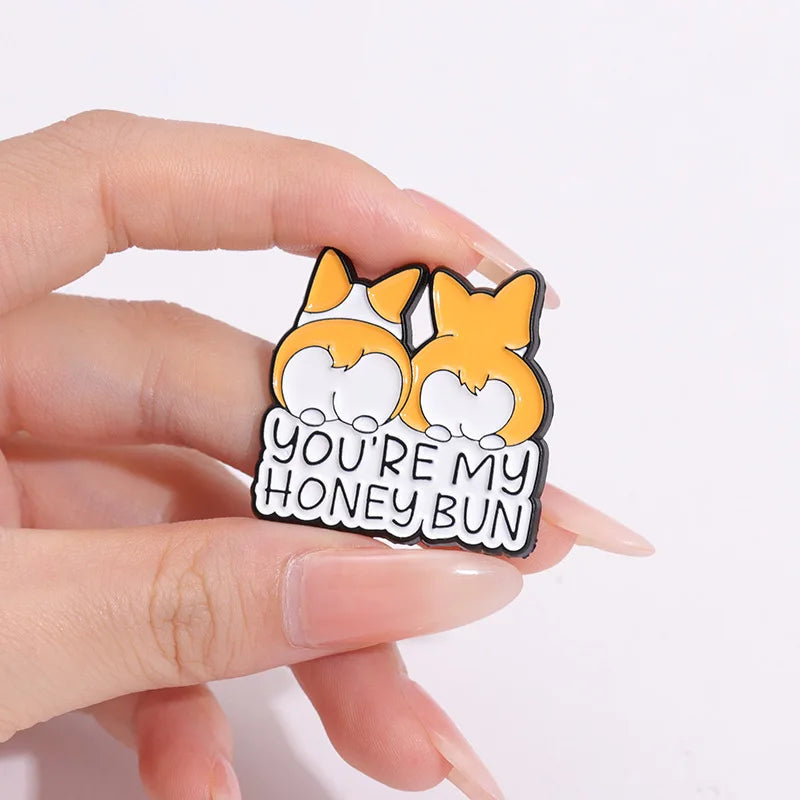 Cute Dog Series Enamel Pin Yellow Corgi Cute Brooch Backpack Hat Lapel Accessories Metal Badge Gift For Friend Jewelry Wholesale