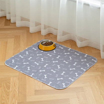 Waterproof Dog Pet Diaper Mat Reusable 3 Layer Absorbent Dog Bed Cat Diaper Pad Bone Paw Print Seat Cover Mat for Sofa Bed Floor