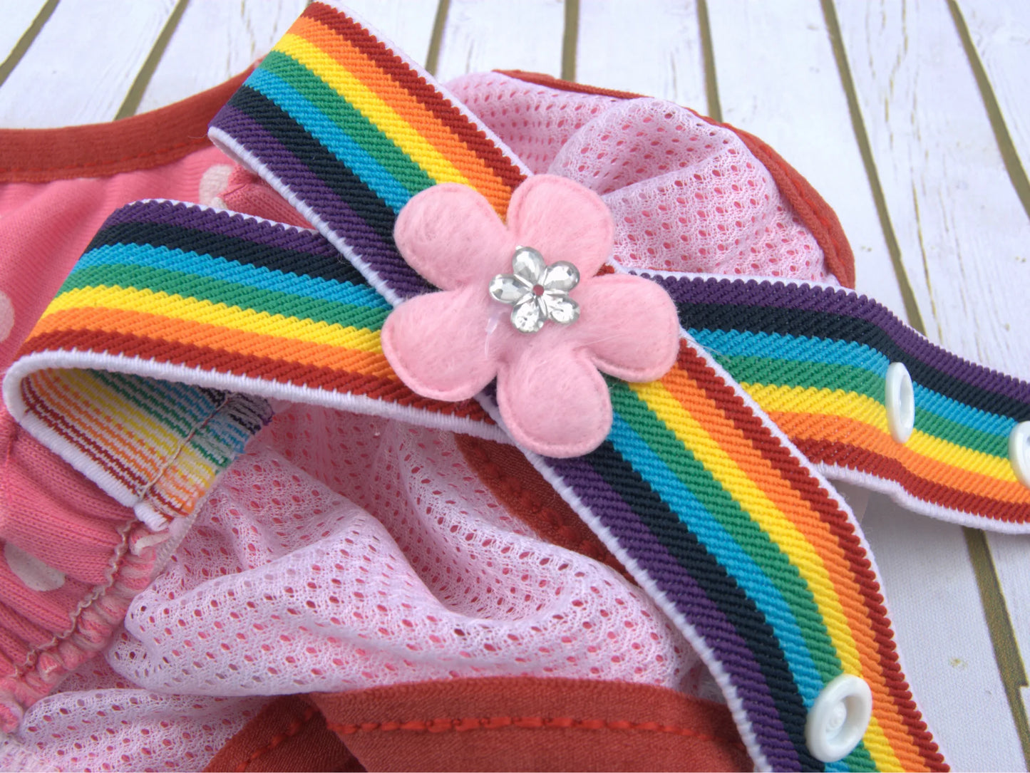 Adjustable Pet Diaper Pants for Female Dogs with Rainbow Suspenders Cute Polka Dot Puppy Sanitary Underwear Reusable Dog Shorts