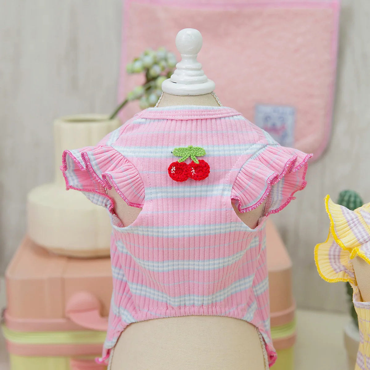 Pet Summer Vest for Dog Clothes Puppy Comfortable Doggy Clothing Vestidos for Small Medium Dogs Thin T Shirt With Strawberry