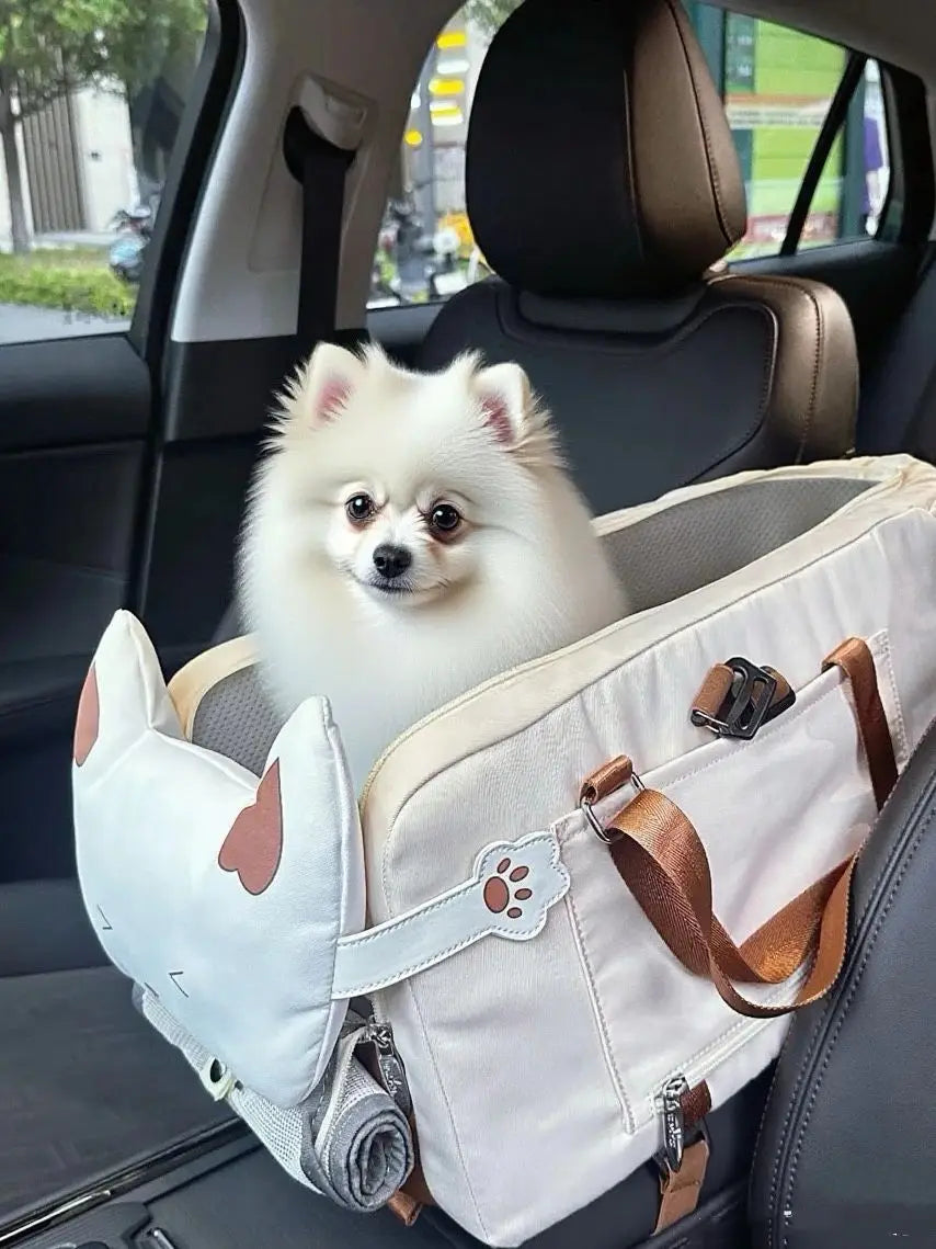 Pet Dog Car Seat Cat Carrier  Booster Seat on  Armrest Travel Bags for Cats Dogs with Easy Carrying Strap Travel Car Carrier