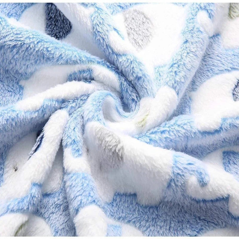 Pet Blanket Encrypted Fleece-lined Double-sided Flannel Blanket Autumn Winter Quilt Warm Blanket Dog Bed Pad Cat Dog Supplies