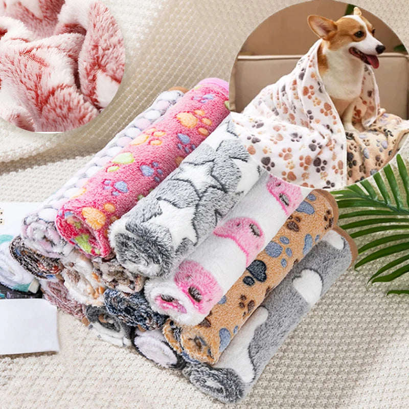 Dog Cat Cute Pattern Fleece Sleeping Blanket Winter Fall Dog Coral Soft Fluffy Bed Sheet Mat Pet Warm Comfortable Blanket Cover