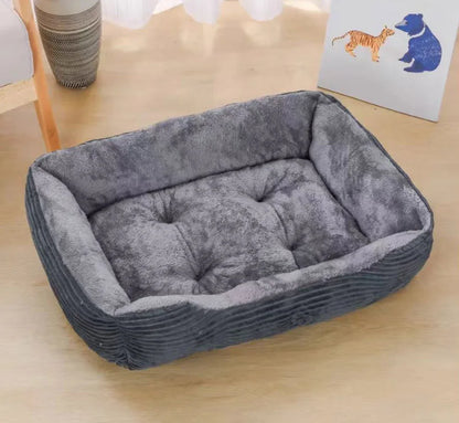 Autumn And Winter Warm Pet Dog Cat Universal Beds Soft Cushion Couch Bed for for Small Medium Dog Plush Cozy Puppy Nest Mat Pad