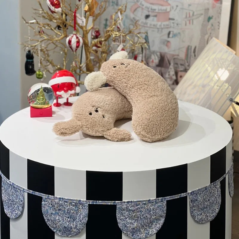 Winter Dog Pillow To Protect Cervical Spine Deep Sleep U-Shaped Pillow Fall Plush Warm Cat Pillow Sleep Pillow Dog Supplies