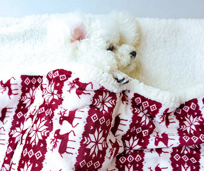 Double Layers Pet Dog Blanket Cute Deer Pattern Pet Blanket for Cats Dogs Soft Comfortable Dog Sleeping Cover Dog Accessories