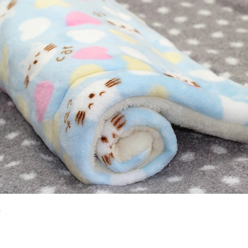 Flannel Pet Mat Dog Bed Cat Bed Thicken Sleeping Mat Dog Blanket Mat For Puppy Kitten Pet Dog Bed for Small Large Dogs Pet Rug