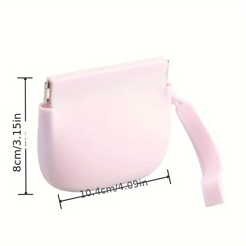 the TRAILSNACK SILICONE POUCH - Silicone Dog Treat Bag, Portable Pet Treat Bag, Easy to Clean Waterproof Convenient Pet Food Bag, Suitable for Outdoor Training