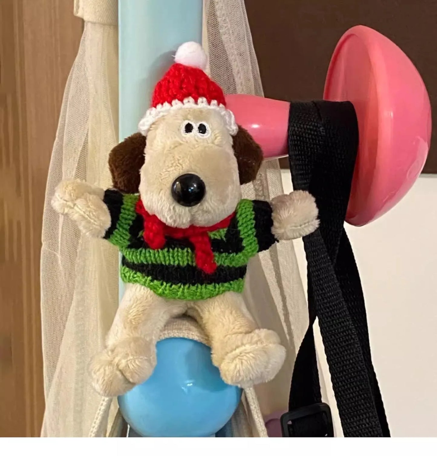 13cm-15cm Christmas Hat Puppy Refrigerator Magnet Sticker Photo Message Board Stickers Cartoon Cute Soft Magnet Home Deco