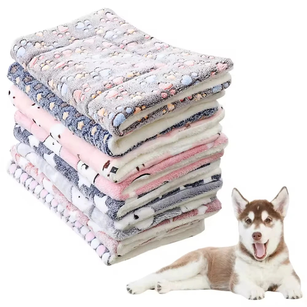 Pet Sleeping Mat Dog Bed Cat Bed Soft Hair Thickened Blanket Pad Fleece Home Washable Warm Bear Pattern Blanket Pet Supplies
