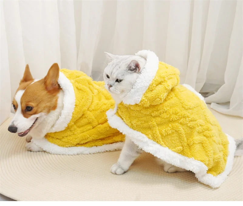 Tafu Velvet Autumn Winter Warm Pet Dog Blanket Soft Thicken Wearable Cat Blanket Flannel Fleece Comfortable Sleeping Blankets