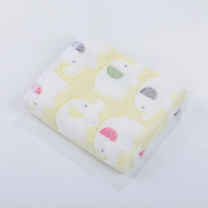 Soft Fluffy Pet Blanket High Quality Flannel Dog Sleeping Blanket Paw Print Pattern Cartoon Pet Warm Comfortable Blanket Cat Mat