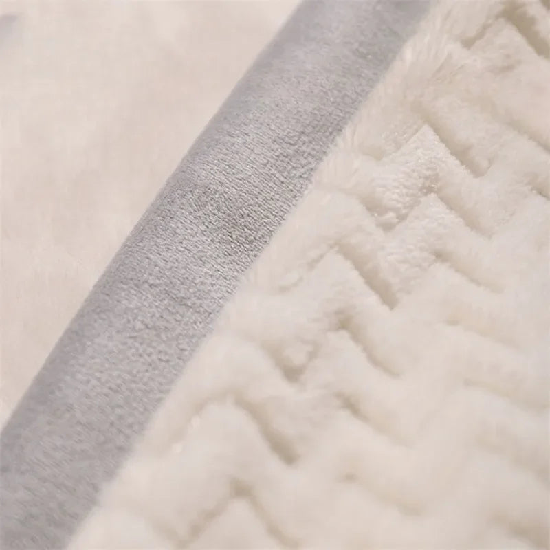 SRETNO Oval Shape Dog Beds Thicken Soft Cushion Removable Washable Dog Mat Winter Kennel Floor Cat Bed Pet Sleeping Mats chien