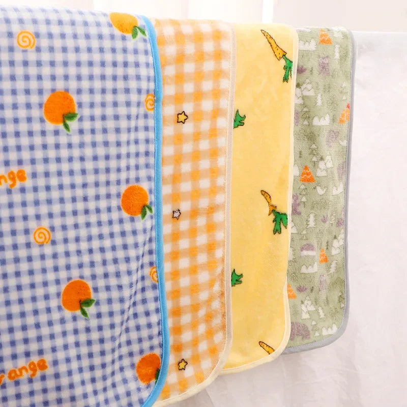 Winter Warm Pet Blanket Soft Fluffy Dog Blanket Comfortable Breathable Cat Sleeping Blanket Good Sleeping Sheet Pad Pet Supplies