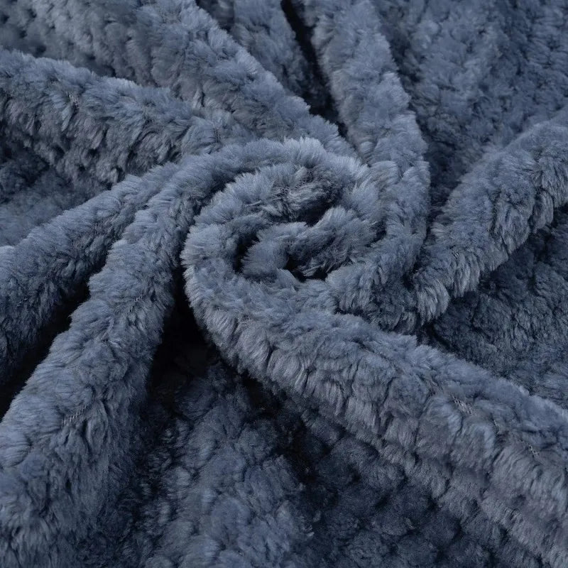 Soft Pet Blanket Plush Dog Sleeping Blanket Solid Color Washable Sofa Pad Portable Warm Cat Bed Blanket Home Carpet Pet Supplies