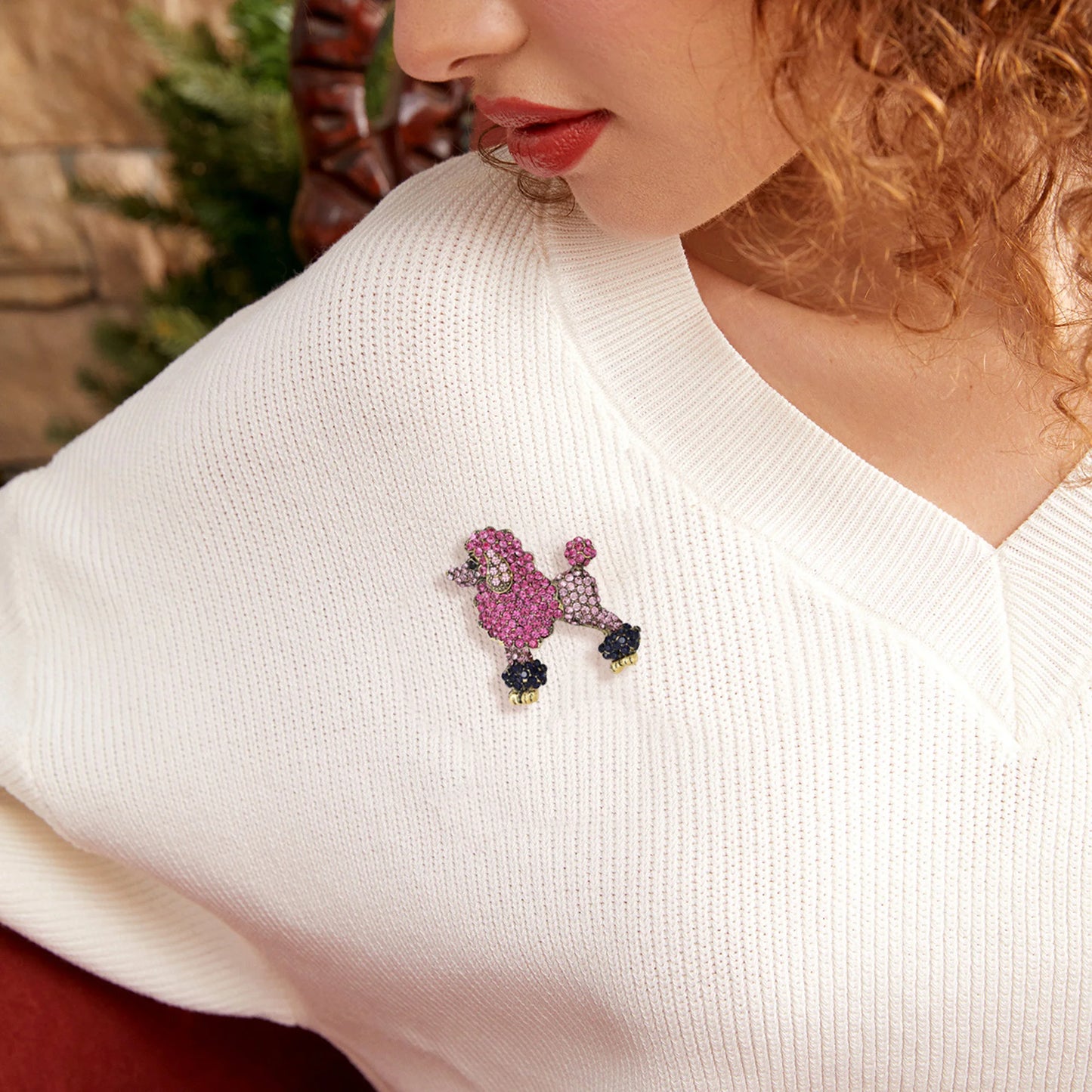 Classic Rhinestone Dog Brooches for Women Enamel Animal Pins Necklace Office Party Friend New Fashion Gifts Jewelry Accessories