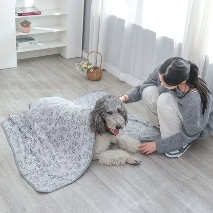 Dog Bed Mat Blanket Soft Fluffy Pet Sleeping Blanket Cute Paws Pattern Pet Travel Mat Warm Comfortable Blankets for Cat Dogs