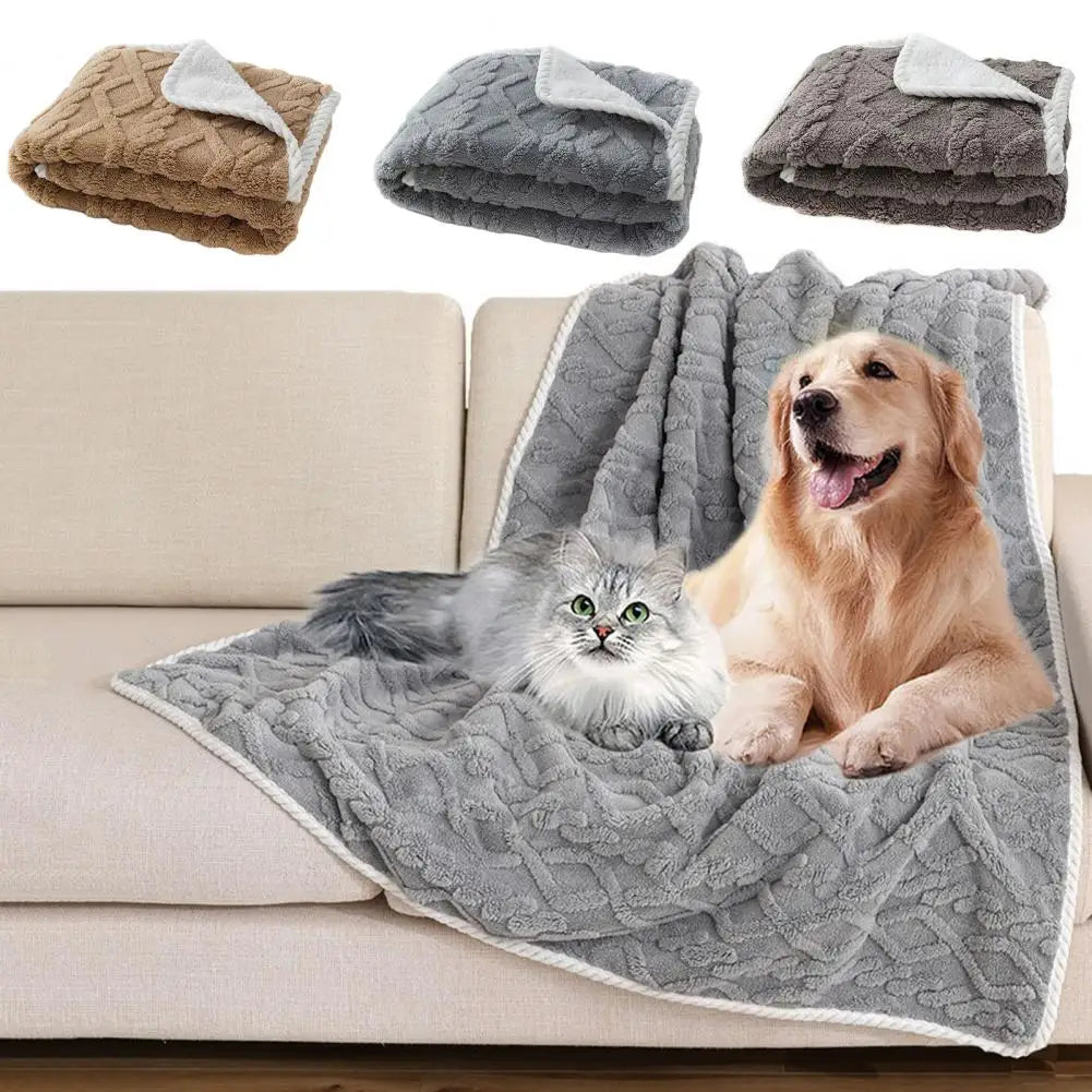 Solid Color Pet Blanket Cozy Pet Plush Blanket Thick Waterproof Bed Throw for Winter Machine Washable Sleeping Quilt for Dogs