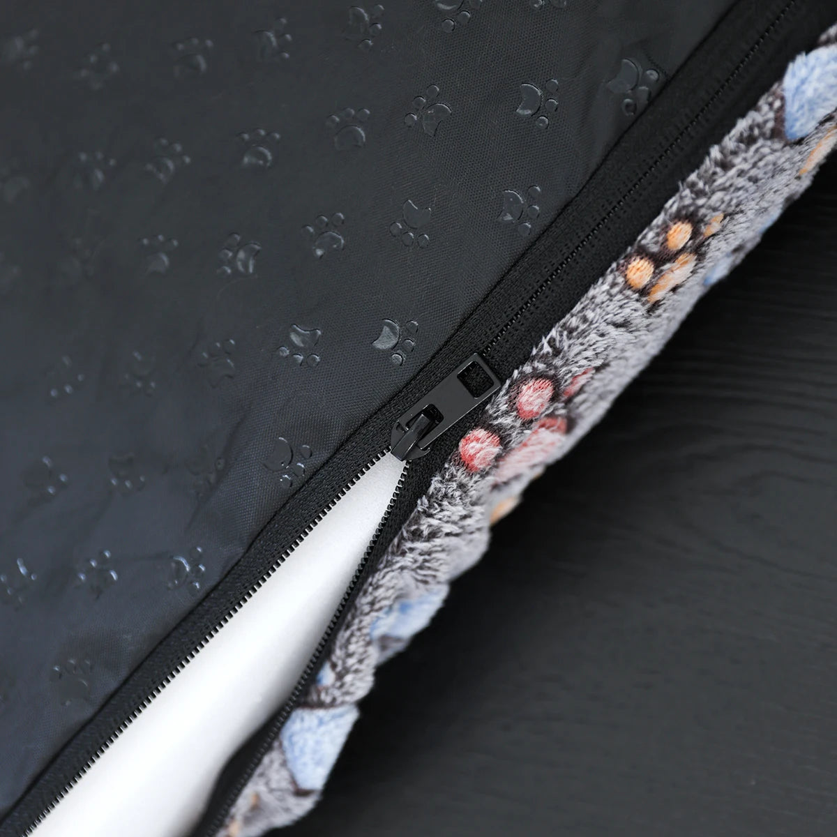 Removable And Washable Winter Warm And Fashionable Pet Kennel, New Special Sleeping Pad For Dogs And Cats, With Pet Pillow