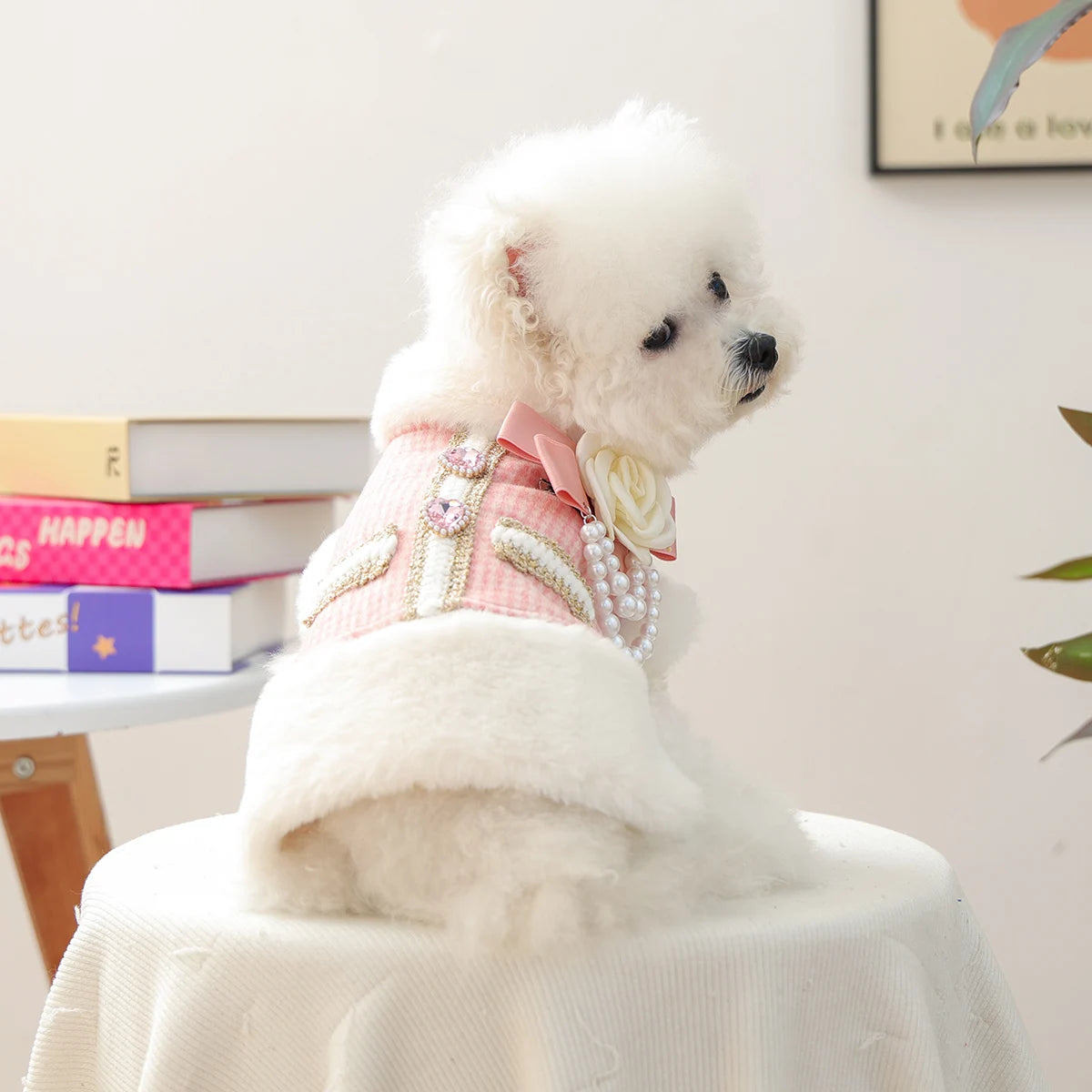 1-piece Pet Clothes, Dogs, Cats, Autumn and Winter Velvet Thickened Warm Vest, Pink Fragrant Flower Pearl Sleeveless Clothes