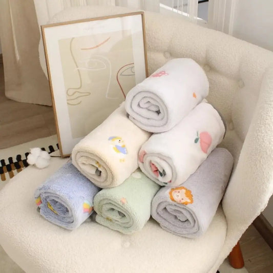 the PAWJOY PRINT BLANKET - Cute Pattern Dogs Bed Blanket, Breathable Warm Cat/Dog Blanket, Soft Comfortable Puppy/Kitty Sleep Mat for Cats/Dogs