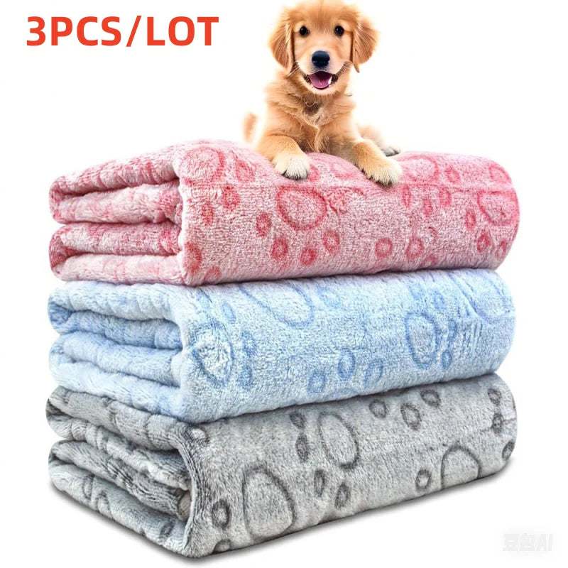 3 PCS Soft and Fluffy Quality Pet Blanket, Cute Paw Print Dog Blanket, Plush Pet Mat, Warm and Comfortable Cat and Dog Blanket