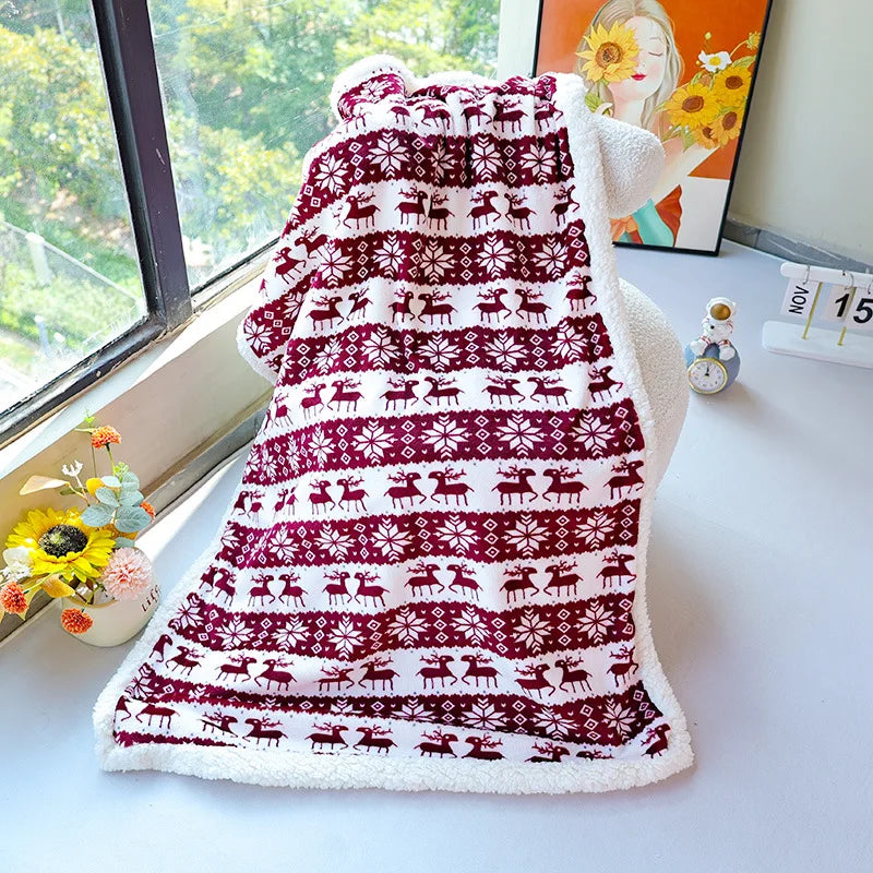 Double Layers Pet Dog Blanket Cute Deer Pattern Pet Blanket for Cats Dogs Soft Comfortable Dog Sleeping Cover Dog Accessories