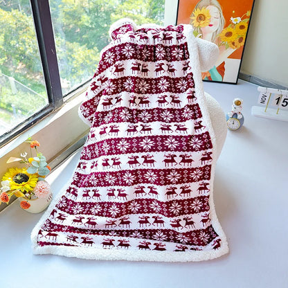 Double Layers Pet Dog Blanket Cute Deer Pattern Pet Blanket for Cats Dogs Soft Comfortable Dog Sleeping Cover Dog Accessories