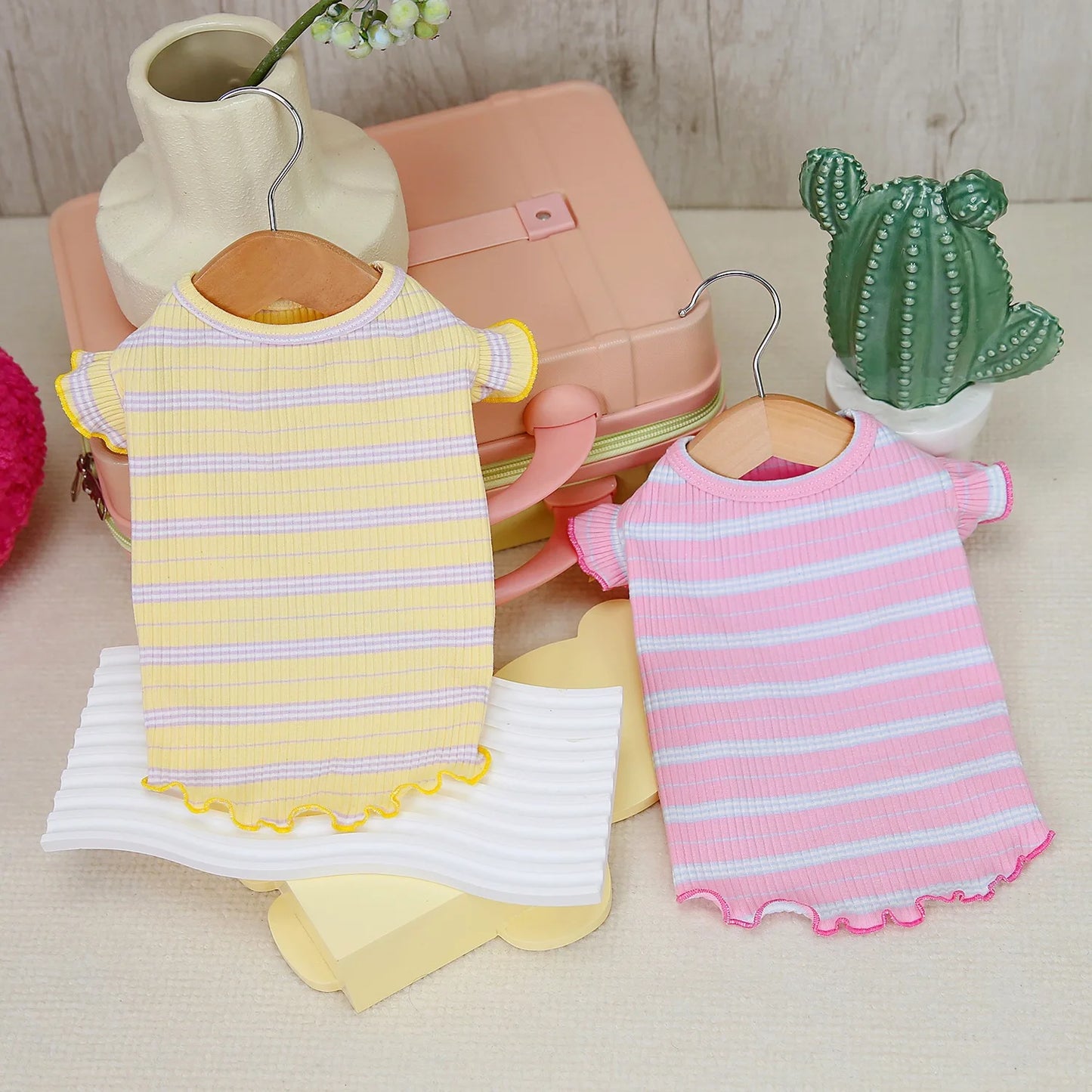 Pet Summer Vest for Dog Clothes Puppy Comfortable Doggy Clothing Vestidos for Small Medium Dogs Thin T Shirt With Strawberry