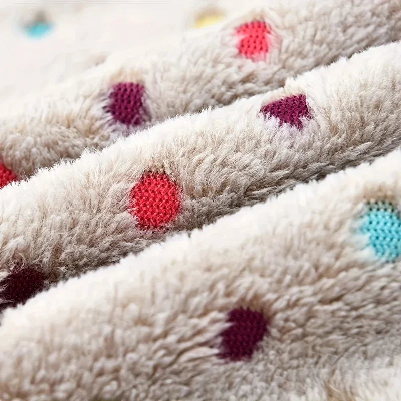 1pc Soft Fluffy Pet Blanket Cute Dot Pattern Cozy Warm Blanket Cat Dogs Bed Small Large Dogs Mat Cover Pet Supplies Dog Clothes