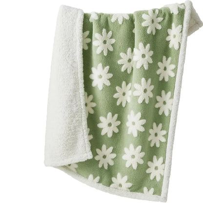 Pet blanket dog blanket pet matwarm and coldproofsuitable for all seasonsscratch resistant