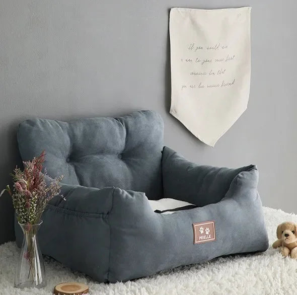 Portable Pet Dog Car Seat Cover Winter Dog Sofa Beds for Small Dogs Dog Accessories Teddy Car Mat Puppy Supplies