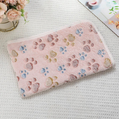 Soft Fluffy High Quality Pet Blanket Cute Cartoon Pattern Pet Mat Warm and Comfortable Blanket for Cat Dogs