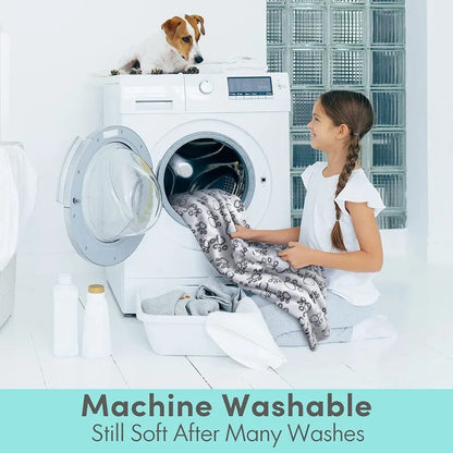 Dog Bed Mat Blanket Soft Fluffy Pet Sleeping Blanket Cute Paws Pattern Pet Travel Mat Warm Comfortable Blankets for Cat Dogs