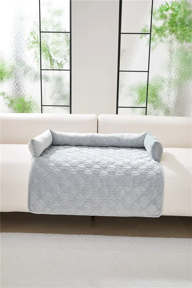 Velvet Pet Sofa Mat Warm Pet Blanket for Medium Large Dog Couch Bed Cushion with Pillow Cats Pad House Pet Supplies Accessories