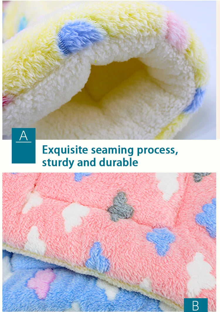 Soft Pet Dog Blanket Thickened Pet Mat for Puppy Chihuahua Sleeping Mat for Cats and Dogs Warm Household Carpet Pet Supplies