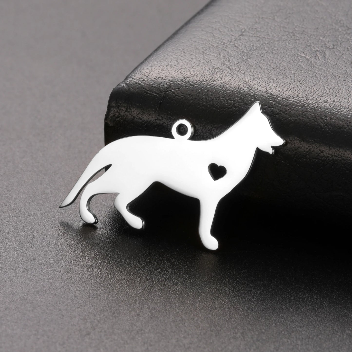 5 pieces/batch Cute Sausage Dog Wolf Pendant Stainless Steel DIY Earrings Bracelet Jewelry Fashion Jewelry Making